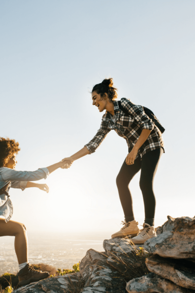 Find out the difference between a strong and an unhealthy friendship